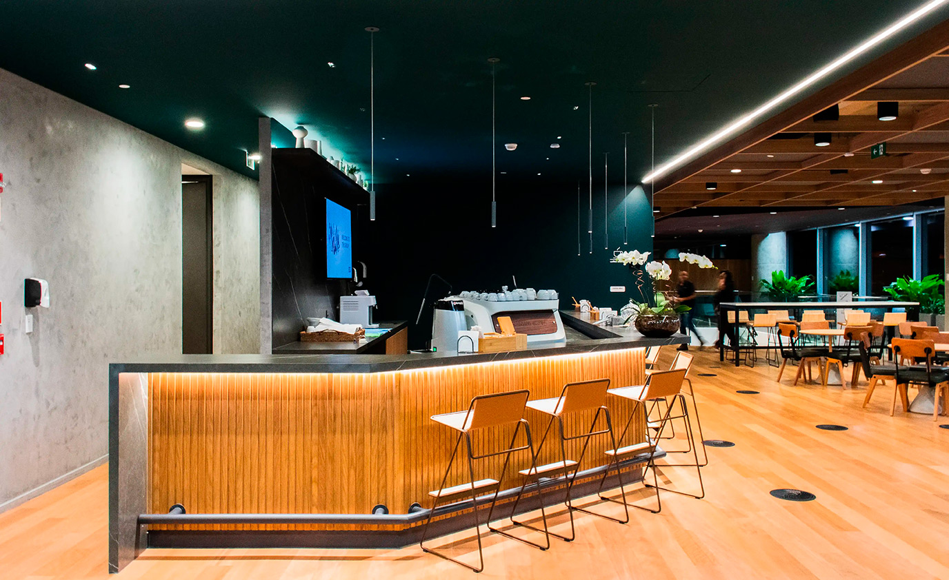 athie-wohnrath-bcg-b32-8-coffe-bar-marmore-gris-armani-copa-granito-preto-sao-gabriel-di-marmorer