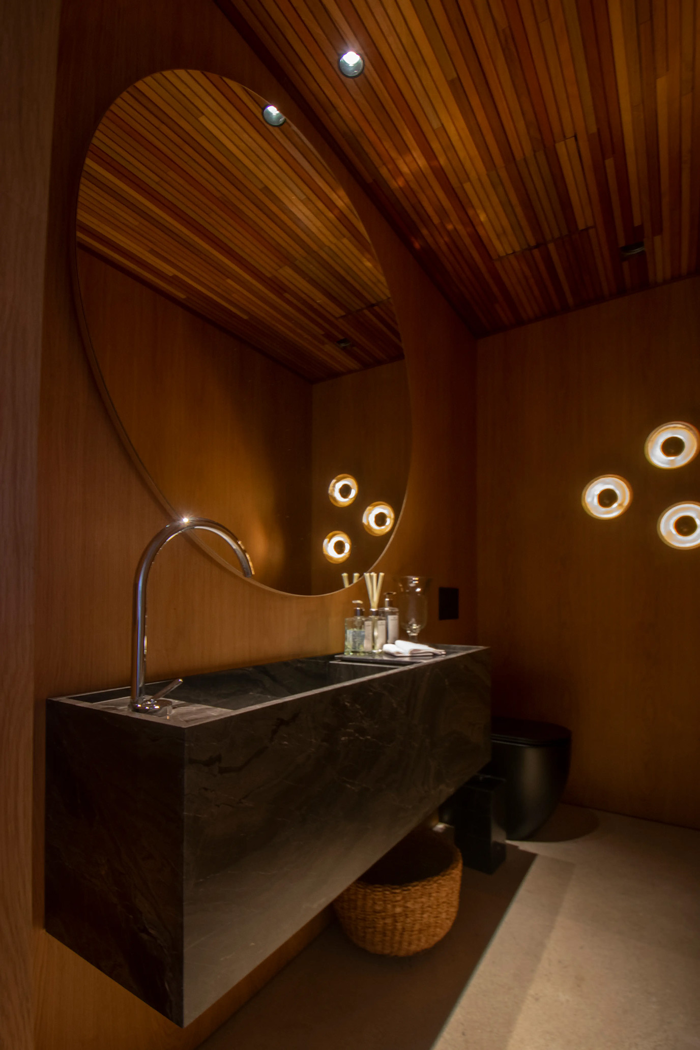 jacobsen-bm-engenharia-lavabo-lavatorio-cuba-montada-marmoore-vittoria-di-marmorer