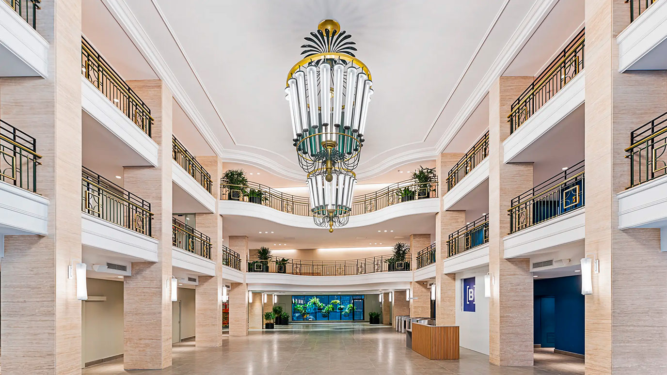 athie-wohnrath-b3-4-piso-granito-cinza-andorinha-colunas-travertino-romano-di-marmorer