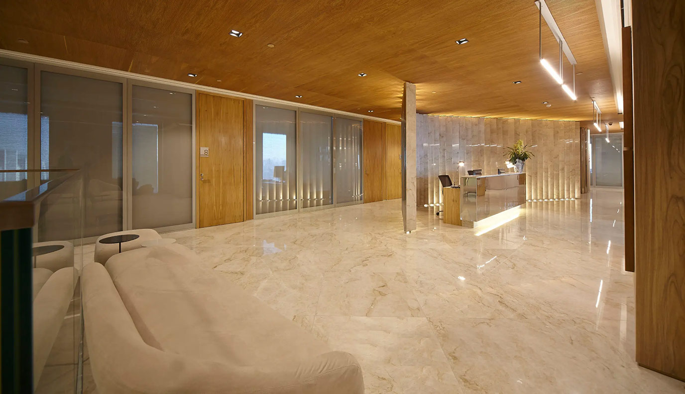 patricia-martinez-arquitetura-lock-engenharia-peninsula-3-piso-brise-quartzito-taj-mahal-di-marmorrer