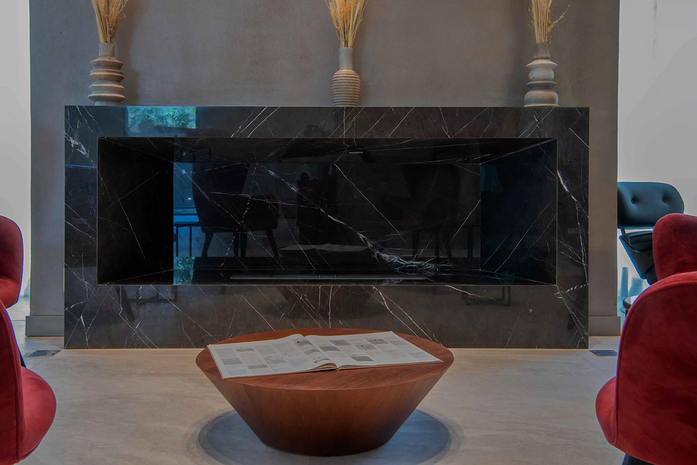 cyrela-lareira-marmore-gris-armani-8239-macabi-salao-de-festas-di-marmore