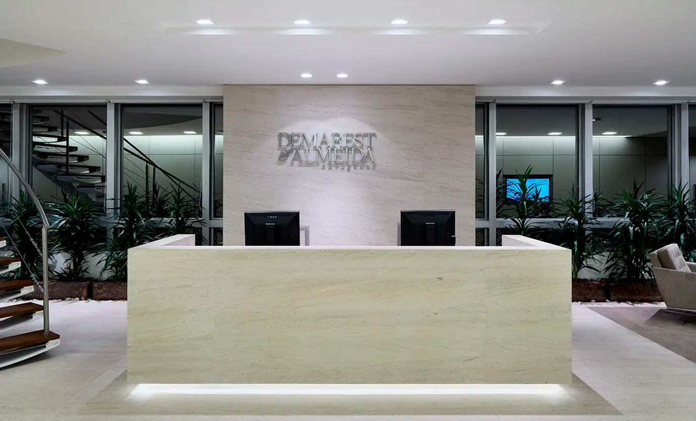 athiewohnrathdemarestalmeidaadvogados4pisoparedebalcaolimestonechateauvillagedimarmore