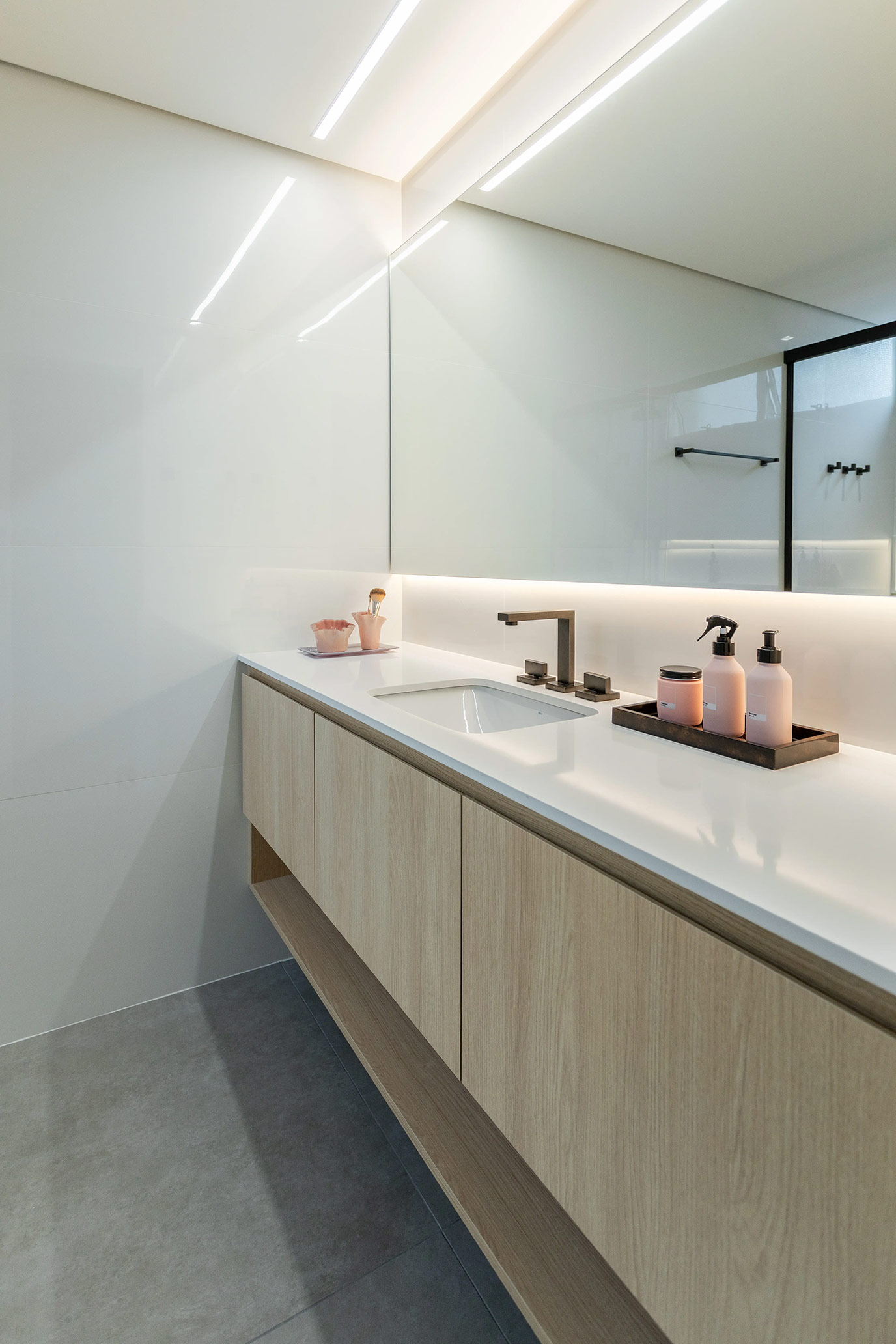 giordana-dutra-lavabo-lavatorio-dekton-di-marmore-2
